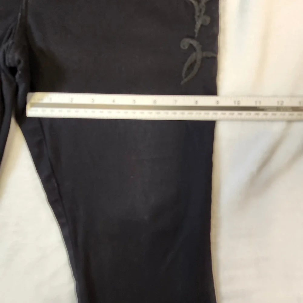 Lauren Ralph Lauren Jeans Women 8 Black Excellent Floral‎ Embroidered Bootcut